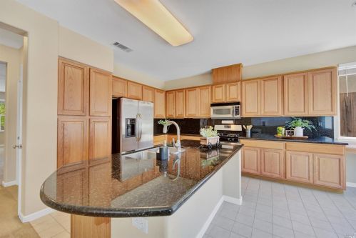 1173 Villaggio Cir, Vacaville CA  95688-8774 exterior