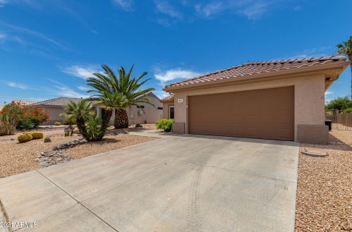 16451 La Posada Ln, Sun City, AZ 85374-4967