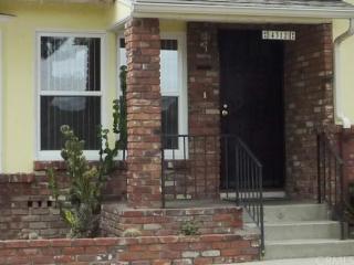 4312 Radnor Ave, Lakewood, CA 90713-2547