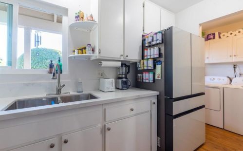 4593 Sunrise Rdg, Oceanside CA  92056-2948 exterior