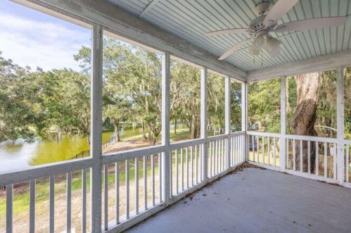 1580 Aztec Ln, Mount Pleasant SC 29464 exterior