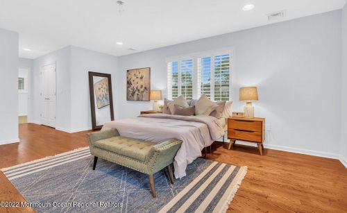 41 Linden Ave, West Long Branch NJ  07764-1625 exterior