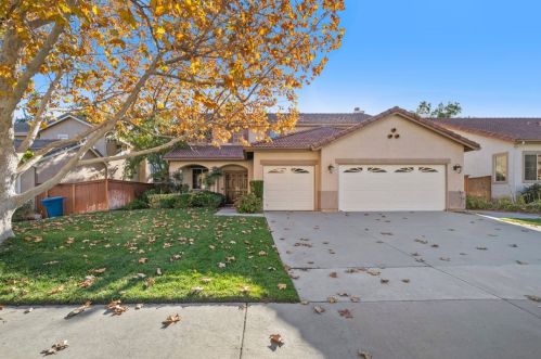 33291 Fox Rd, Temecula, CA 92592-4345
