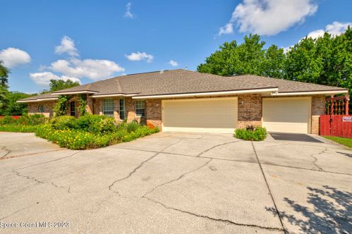 3910 Wateroak Way, Titusville FL  32796-1475 exterior