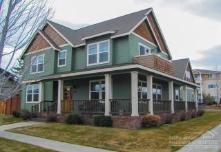 2903 Red Oak Dr, Bend OR  97701-7060 exterior