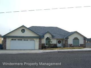 708 Scenic View Dr, College Place, WA 99324-1752
