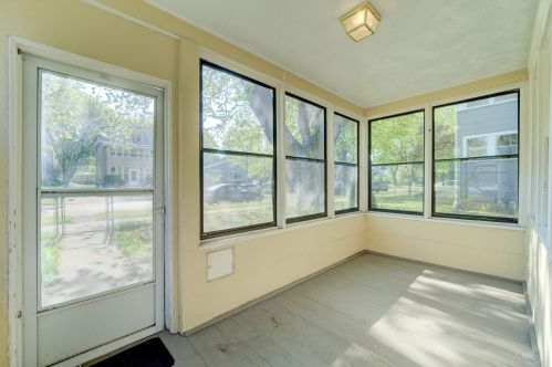 2330 Fillmore St, Minneapolis MN  55418-3850 exterior