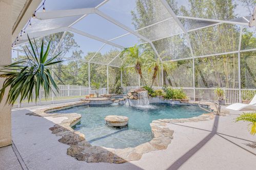 943 Carriage Hill Rd, Melbourne FL  32940-6416 exterior