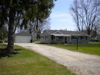 10644 Barcus Ave, Alliance, OH 44601-8773