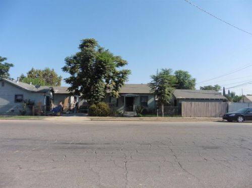 4019 Calwa Ave, Fresno, CA 93725-2005