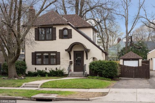 565 Cretin Ave, Saint Paul, MN 55116-1127