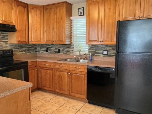 821 Catalina Dr, Sanford FL  32771-3506 exterior