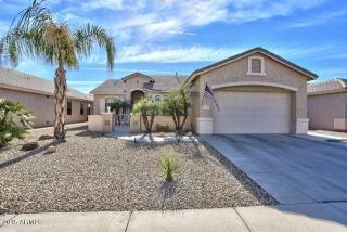 17941 Skyline Dr, Sun City, AZ 85374-1916