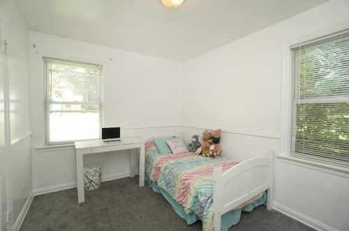 6 Damon Rd, Cincinnati OH 45218-1034 exterior