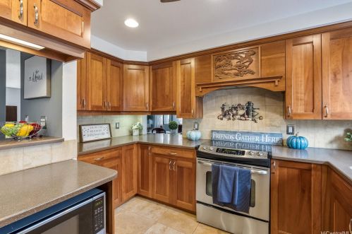 91-1065 Huluhulu St, Ewa Beach HI  96706 exterior