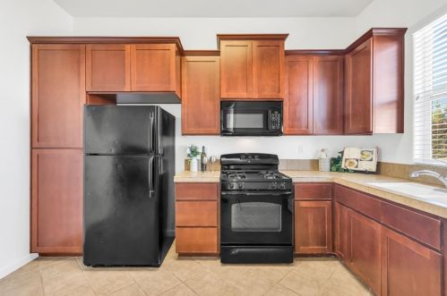 3182 Bridgeway Dr, Rancho Cordova CA  95670-6246 exterior