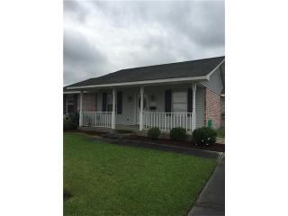 1036 Shelby Dr, Westwego, LA 70094-4643