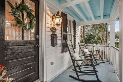 509 Hamar St, Beaufort, SC 29902-4807