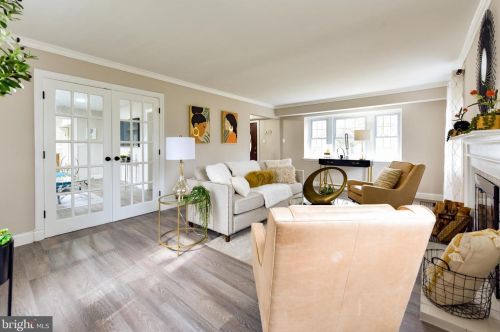 23 Topeka Pass, Willingboro NJ  08046-4111 exterior