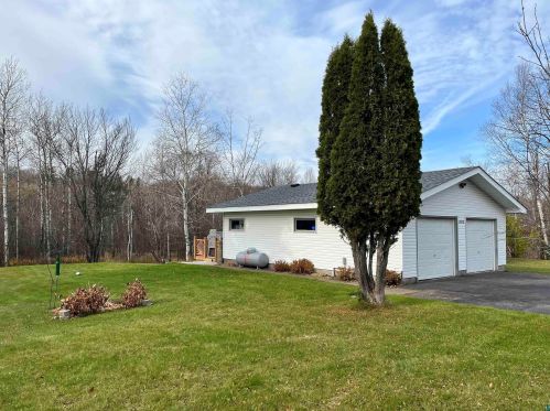 3613 Haines Rd, Duluth MN 55811-3733 exterior