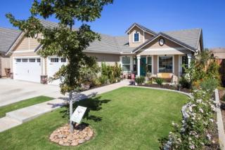 13202 Sunlight Star St, Bakersfield, CA 93314-8480