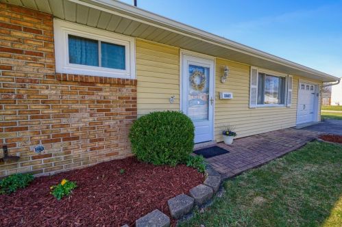 2887 Louise Ave, Darbydale, OH 43123-2467