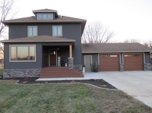 13072 Jade Ave, Lamberton, MN 56152-1237