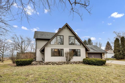1389 93rd Ave, Kenosha, WI 53144-7735