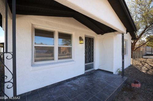 2812 Mountain Ave, Tucson, AZ 85719-2653