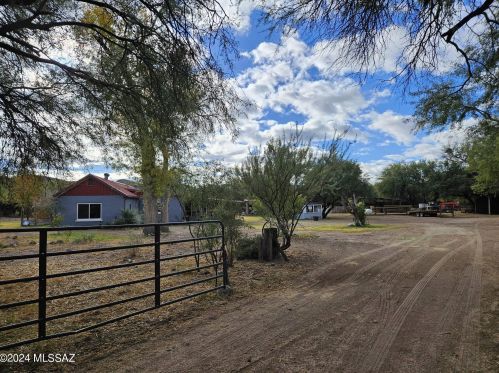 6200 Cascabel Rd, Mescal, AZ 85602-8326