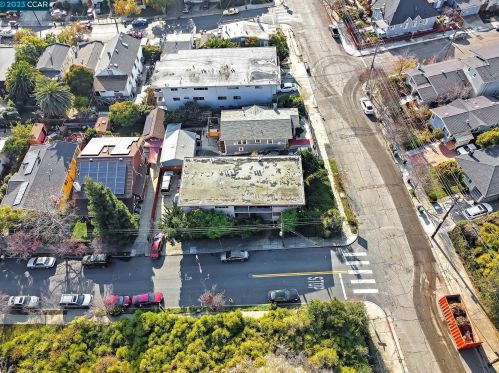 3201 Arkansas St, Oakland CA 94602-3707 exterior