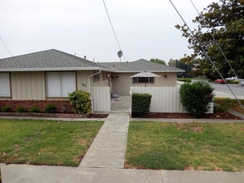 751 B St, Hollister, CA 95023-4503