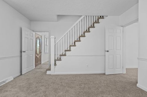 711 Bluff St, Bridgeville PA  15017-2431 exterior