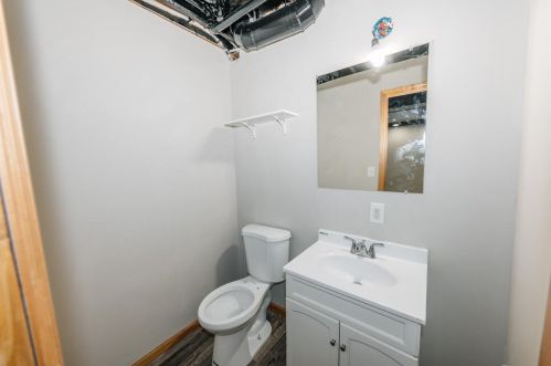 1519 37, Milwaukee WI 53215-1746 exterior