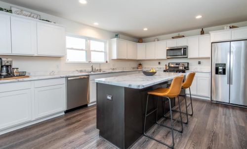 292 Autumn Crest Ln, Lake Mills WI  53551-1951 exterior