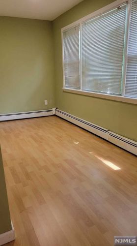 118 5th St, Ridgefield Park NJ  07660-1336 exterior