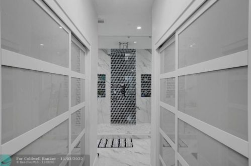 3591 177th Ave, Hollywood FL  33029-1666 exterior