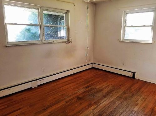 523 Perimeter Dr, Covington KY  41018-2272 exterior