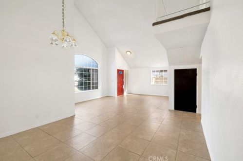 43817 Amy Ct, Lancaster CA  93535-4471 exterior