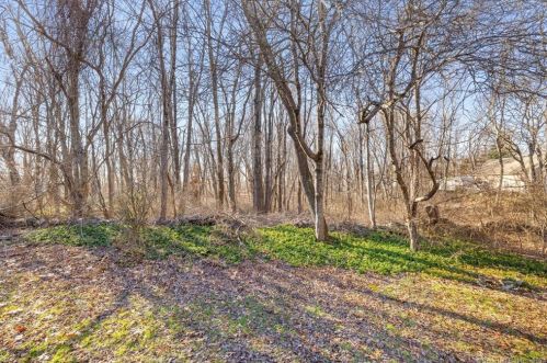 23 Cedar Hill Ln, Colchester CT  06420-4008 exterior