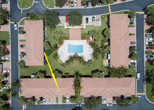 6124 Seminole Gardens Cir, West Palm Beach, FL 33418-6583