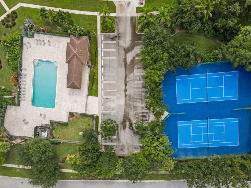 116 Stirrup Ln, West Palm Beach, FL 33411-8289