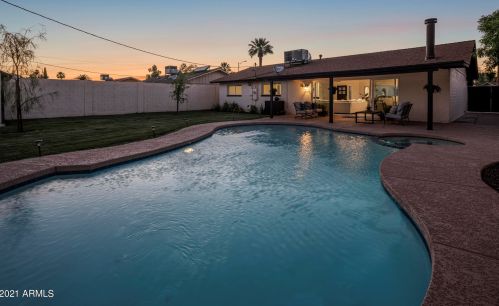 8649 Plz Ave, Scottsdale AZ 85250-6706 exterior