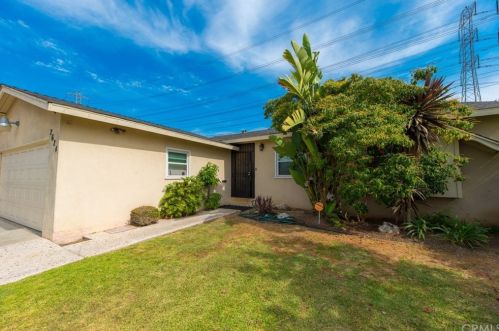 2624 Billings St, Compton, CA 90220-3908