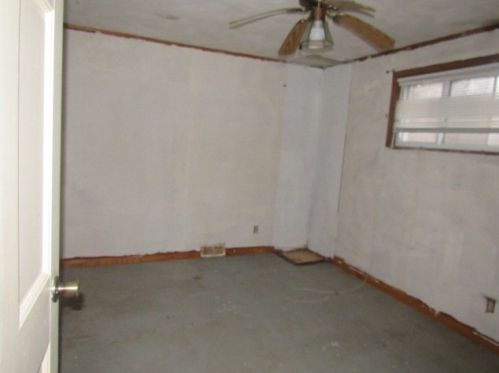 506 End Road Ext, Connellsville PA  15425-9364 exterior