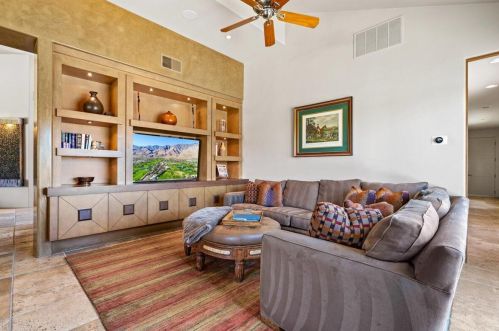 56625 Riviera, La Quinta CA  92253-5014 exterior