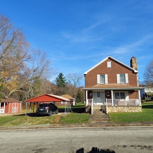 1405 Chestnut St, South Connellsville, PA 15425-4967
