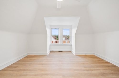 1211 Jancey St, Pittsburgh PA  15206-1146 exterior