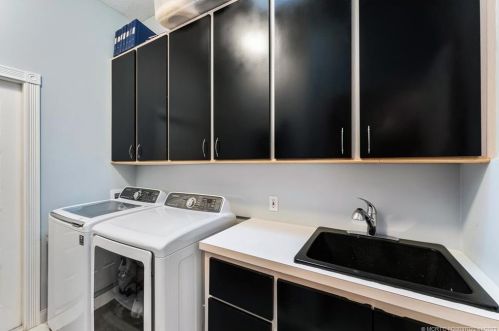 1933 York Ln, Palm City FL  34990-7543 exterior