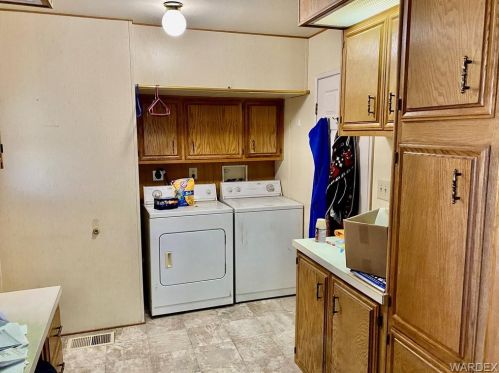 589 Holly St, Bullhead City AZ  86442-6245 exterior